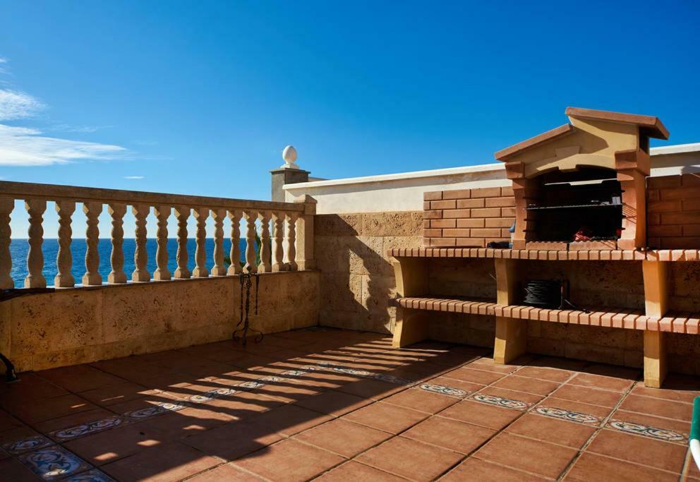 Casa De Sueno En La Playa Villa Adra Kültér fotó