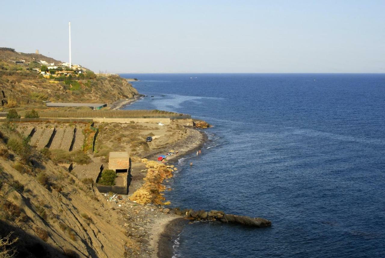 Casa De Sueno En La Playa Villa Adra Kültér fotó