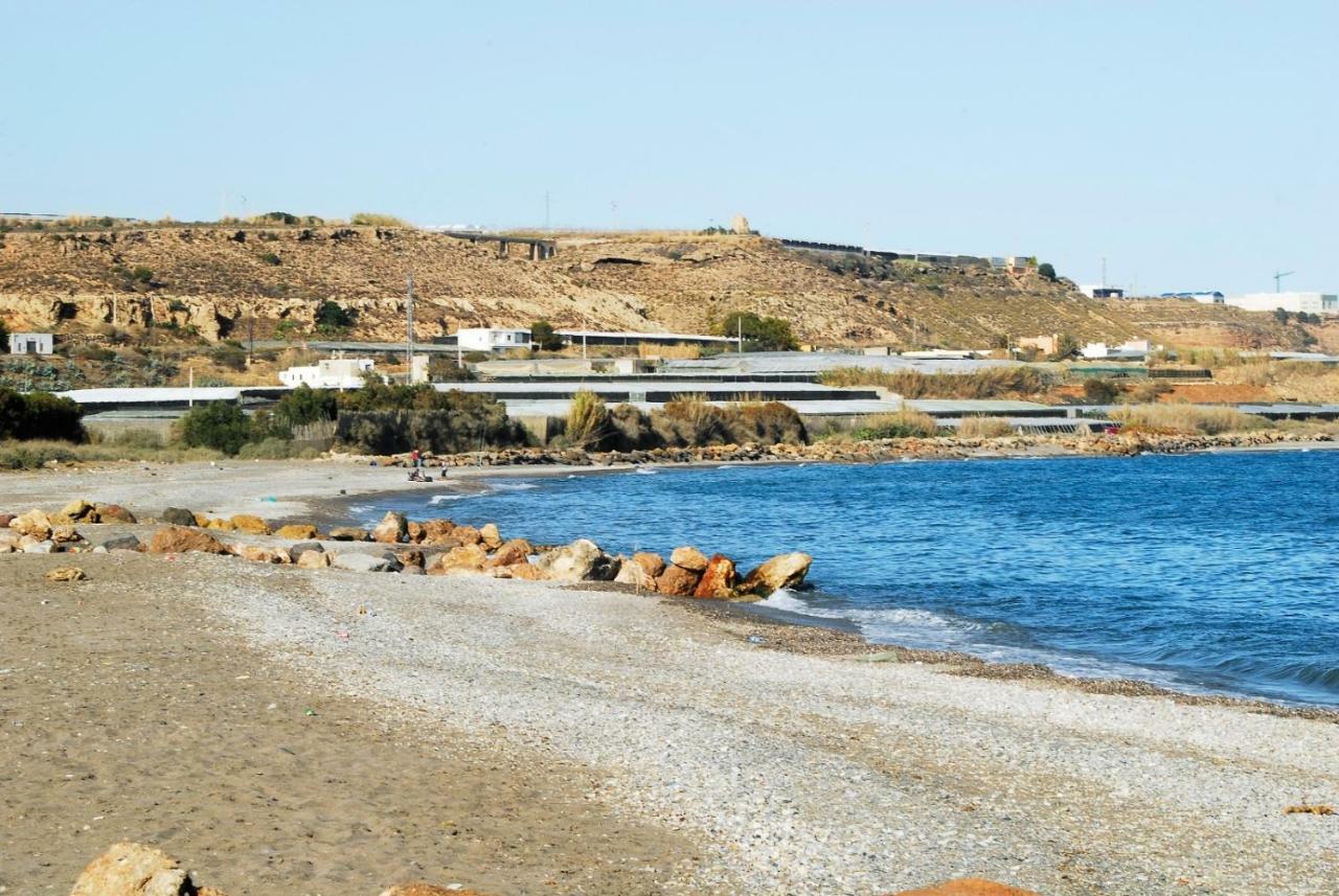 Casa De Sueno En La Playa Villa Adra Kültér fotó