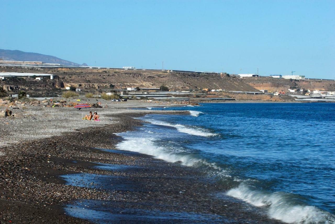 Casa De Sueno En La Playa Villa Adra Kültér fotó