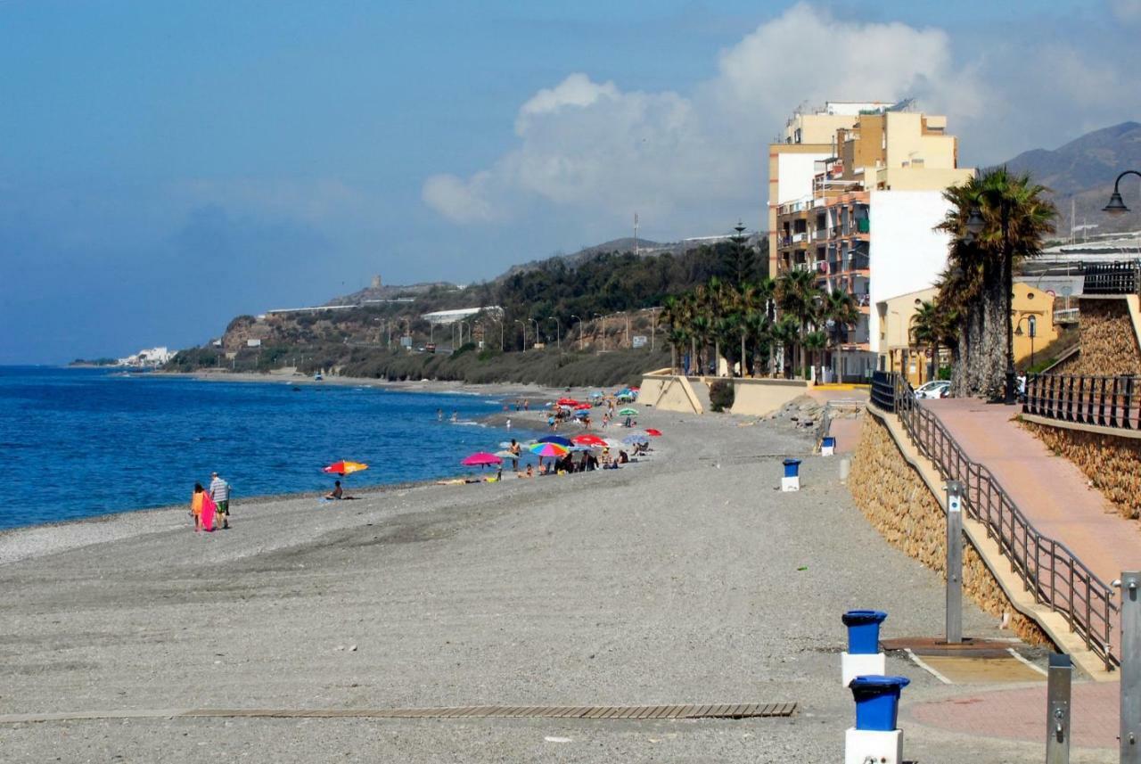 Casa De Sueno En La Playa Villa Adra Kültér fotó