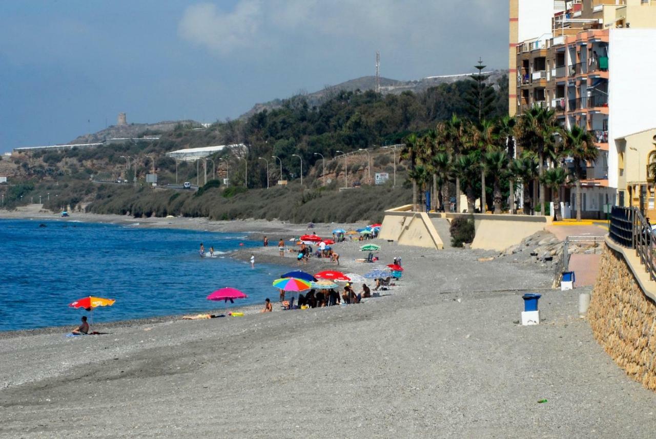 Casa De Sueno En La Playa Villa Adra Kültér fotó